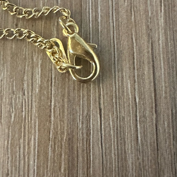 Vintage Avon Star Necklace - Picture 4 of 5